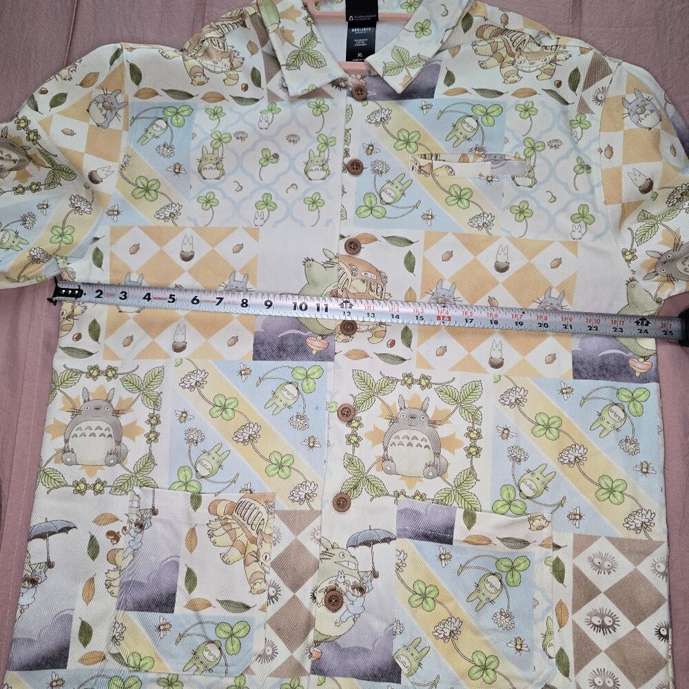 NWOT Box Lunch Studio Ghibli My Neighbor Totoro Patchwork Denim Jacket Size XL - Picture 4 of 8